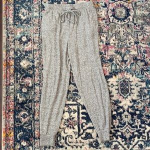 aerie xs heather light gray joggers